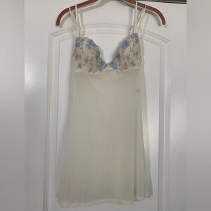 Frederick’s Of Hollywood Floral Small Bra Lingerie